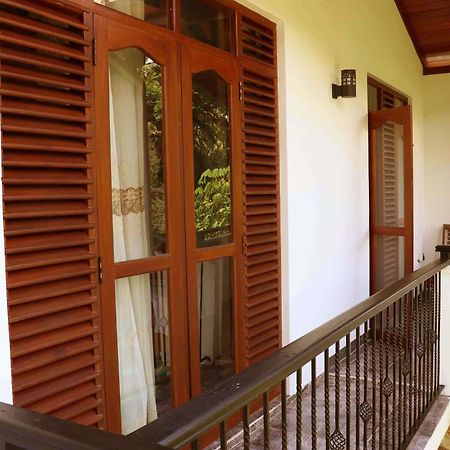 Villa Royce แคนดี้ ภายนอก รูปภาพ