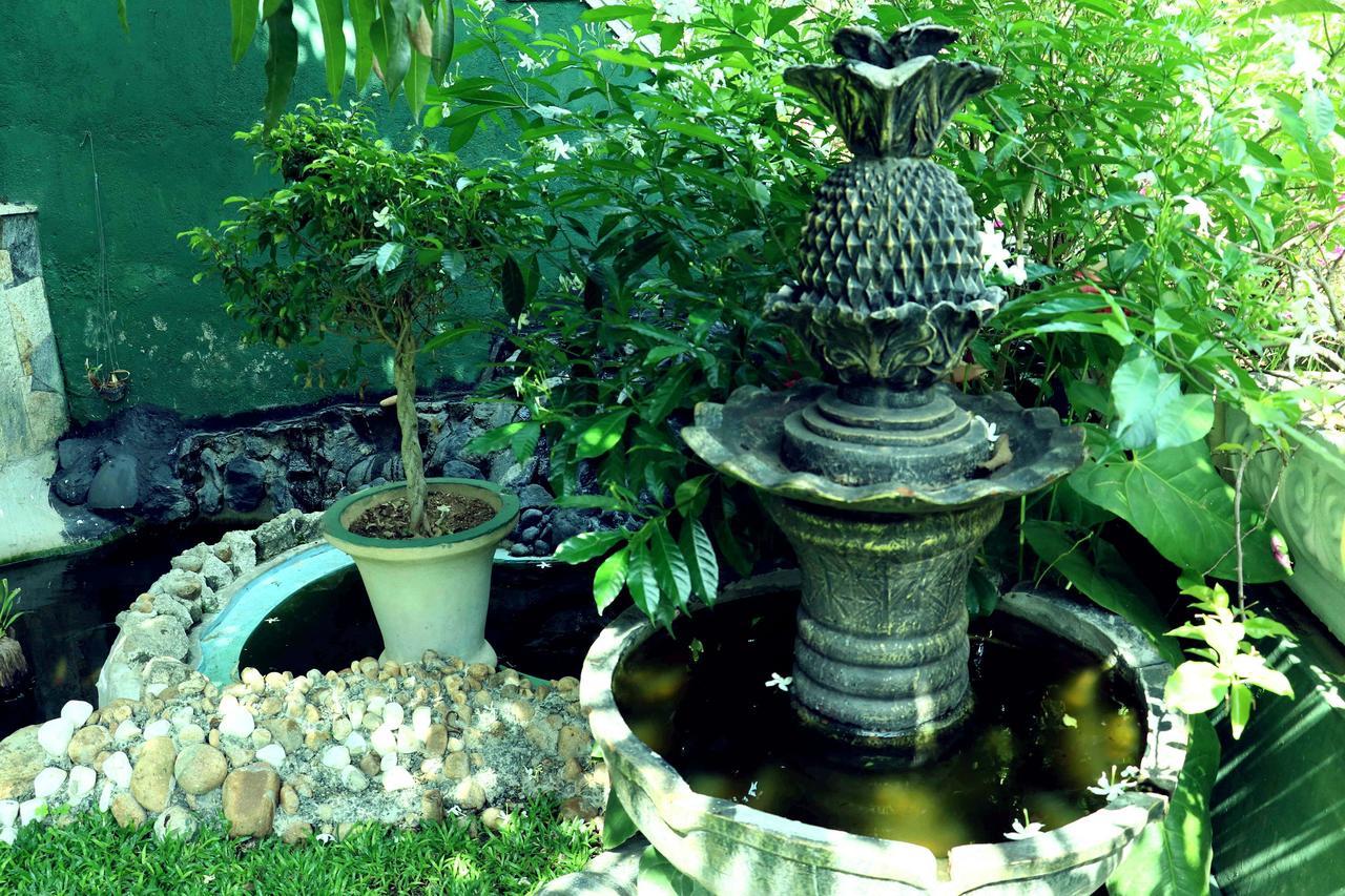 Villa Royce แคนดี้ ภายนอก รูปภาพ