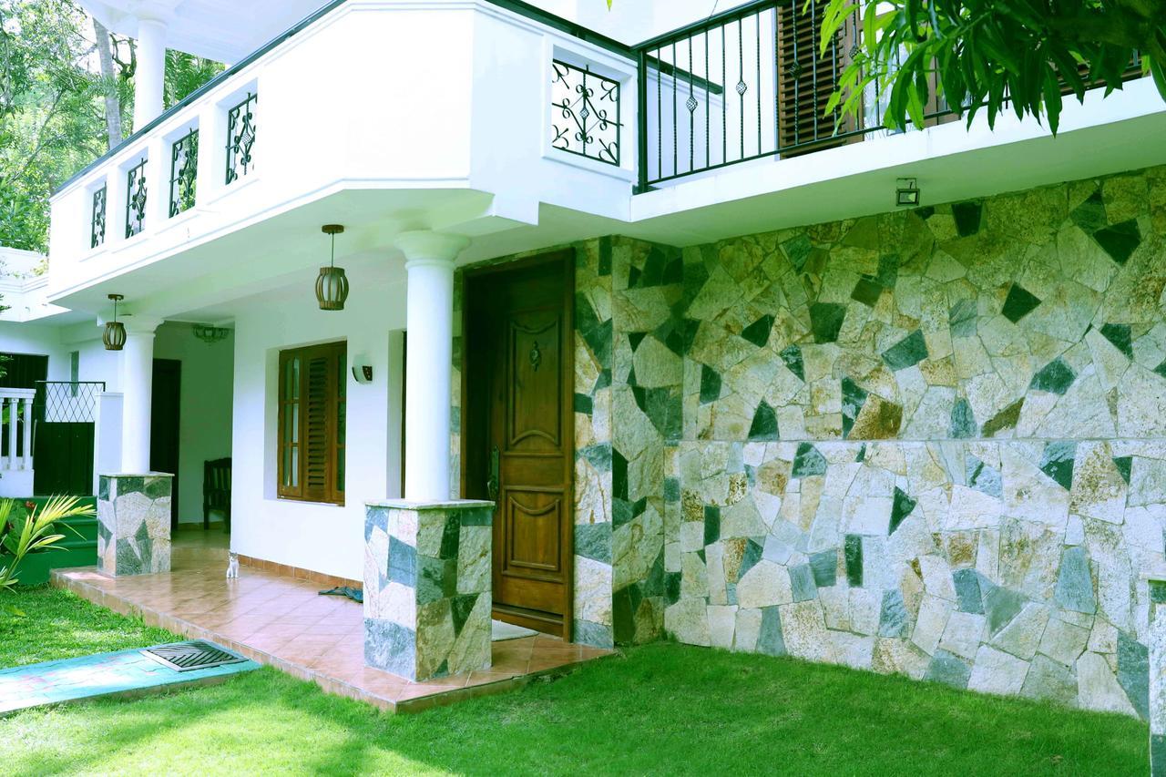 Villa Royce แคนดี้ ภายนอก รูปภาพ