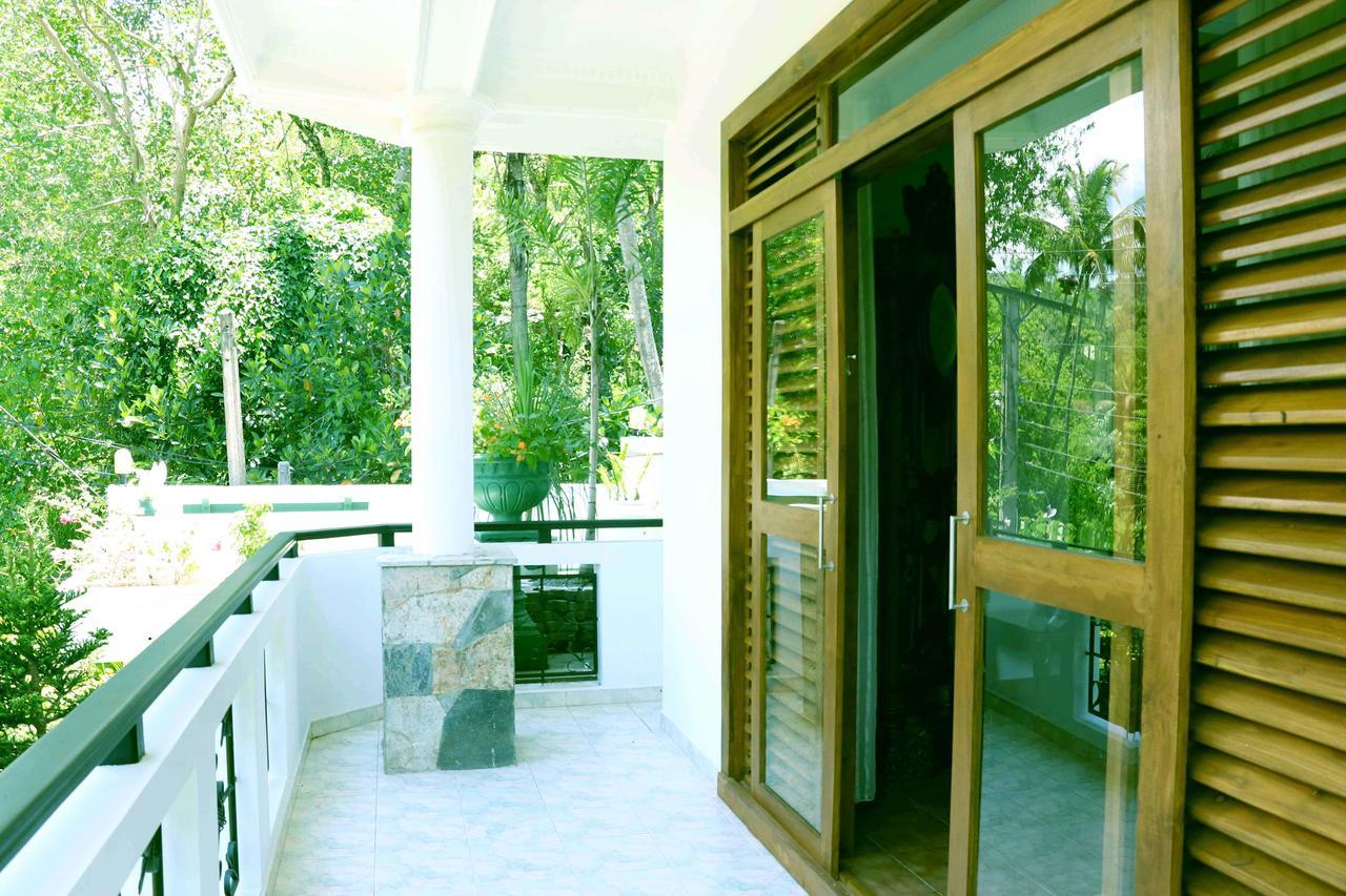 Villa Royce แคนดี้ ภายนอก รูปภาพ